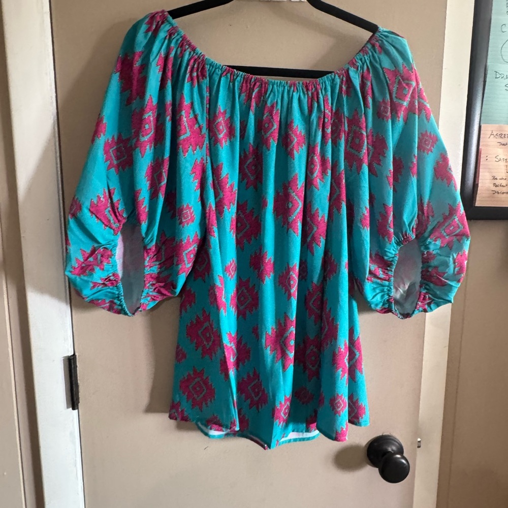!it jeans Turquoise and Magenta Off-Shoulder Blouse